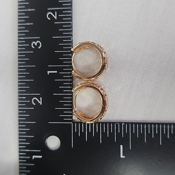 Small Gold Filled Hoop Earrings Greek Key Design New - Picture 8 of 8